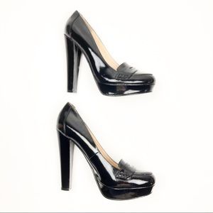 Guess Blk Patent Leather Penny Loafer Heels S- 10M